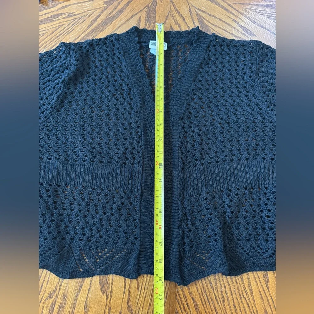 SWEET KIZZ Women’s SZ XL Black Crochet Knit Shrug/Sweater/Jacket w/Bell Sleeves - Picture 13 of 16